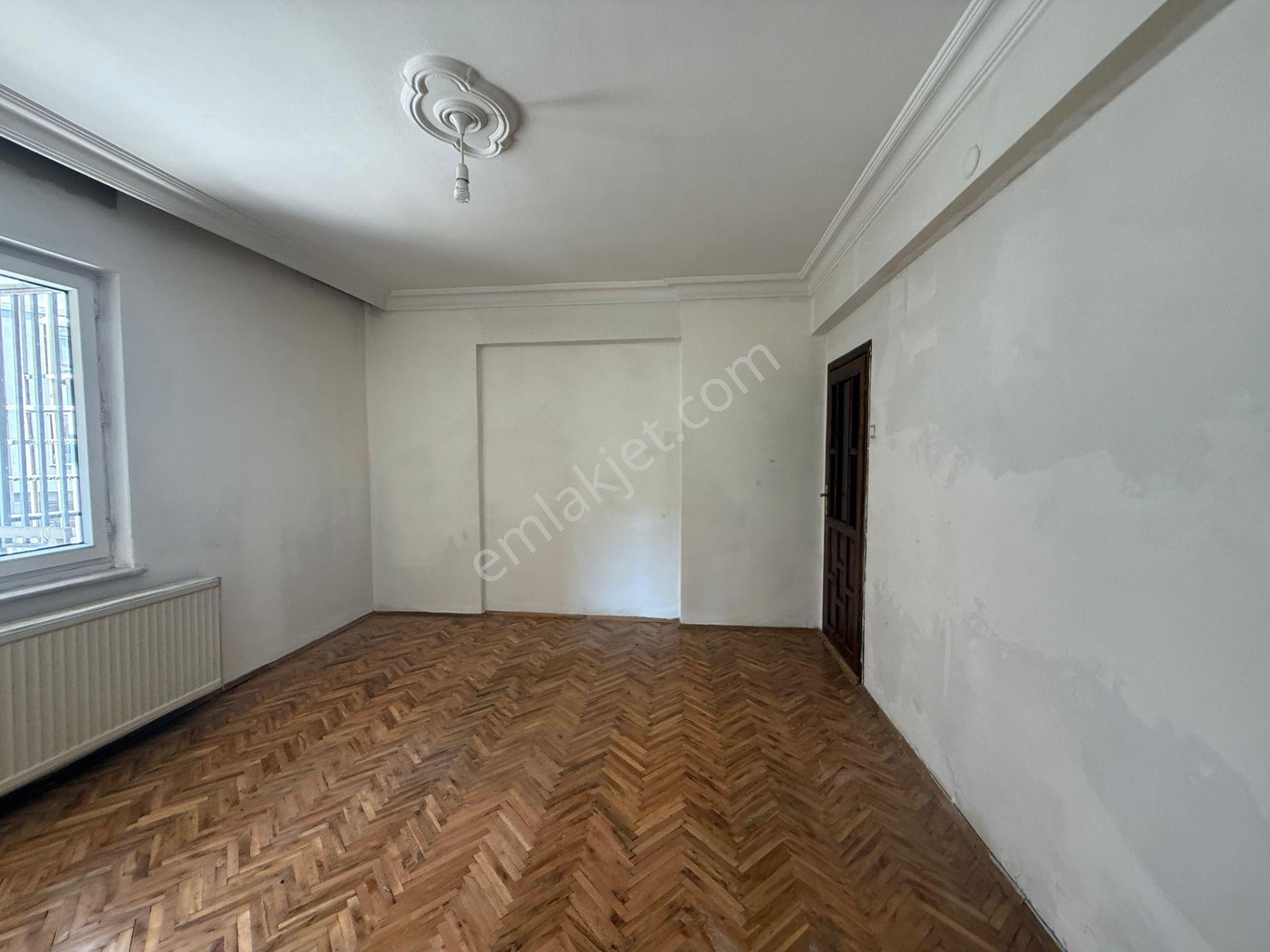 Caddeye Cephe Adalet Mahallesinde 3+1 Kiralık Daire - Görsel 24