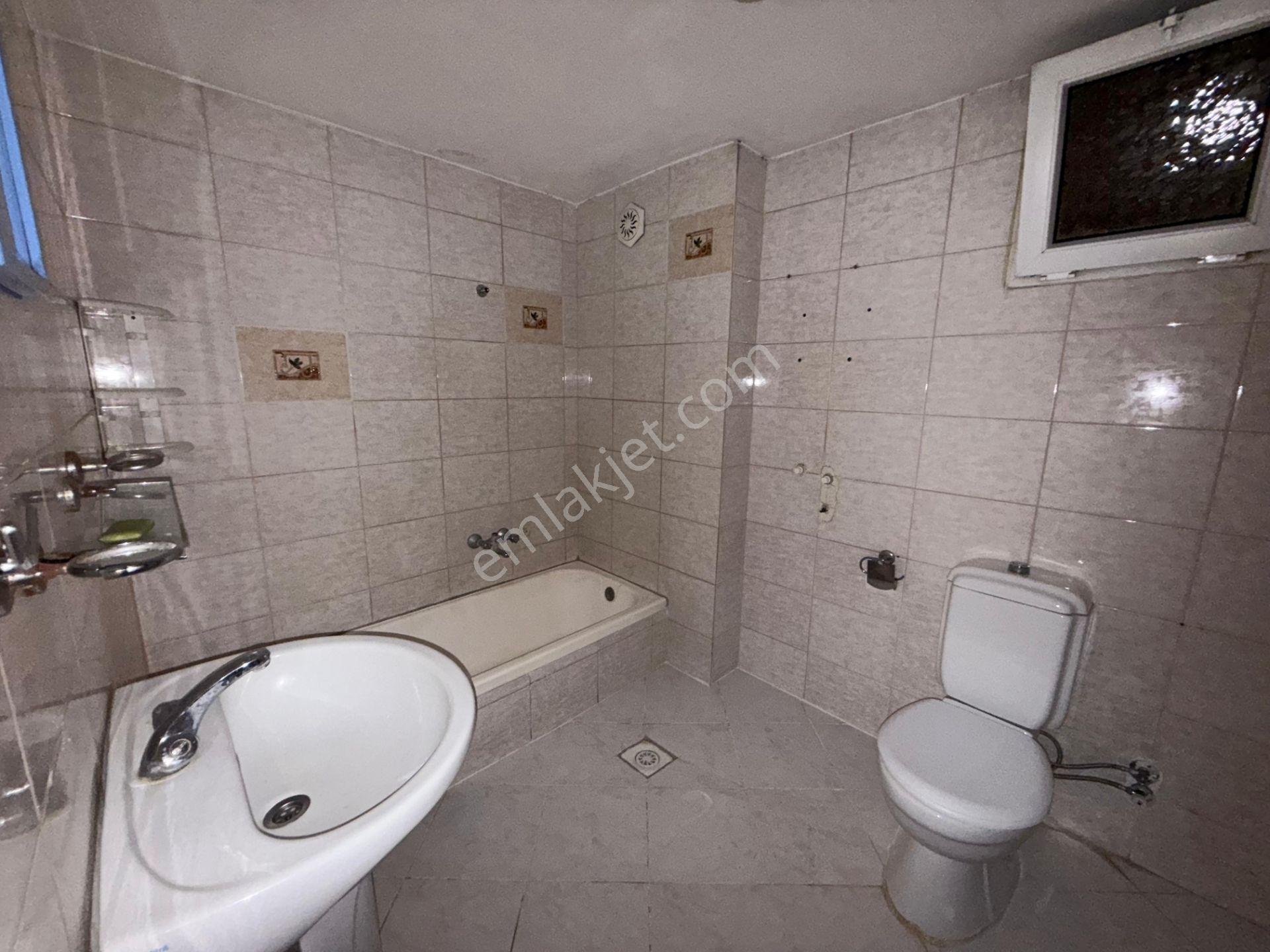 Caddeye Cephe Adalet Mahallesinde 3+1 Kiralık Daire - Görsel 18
