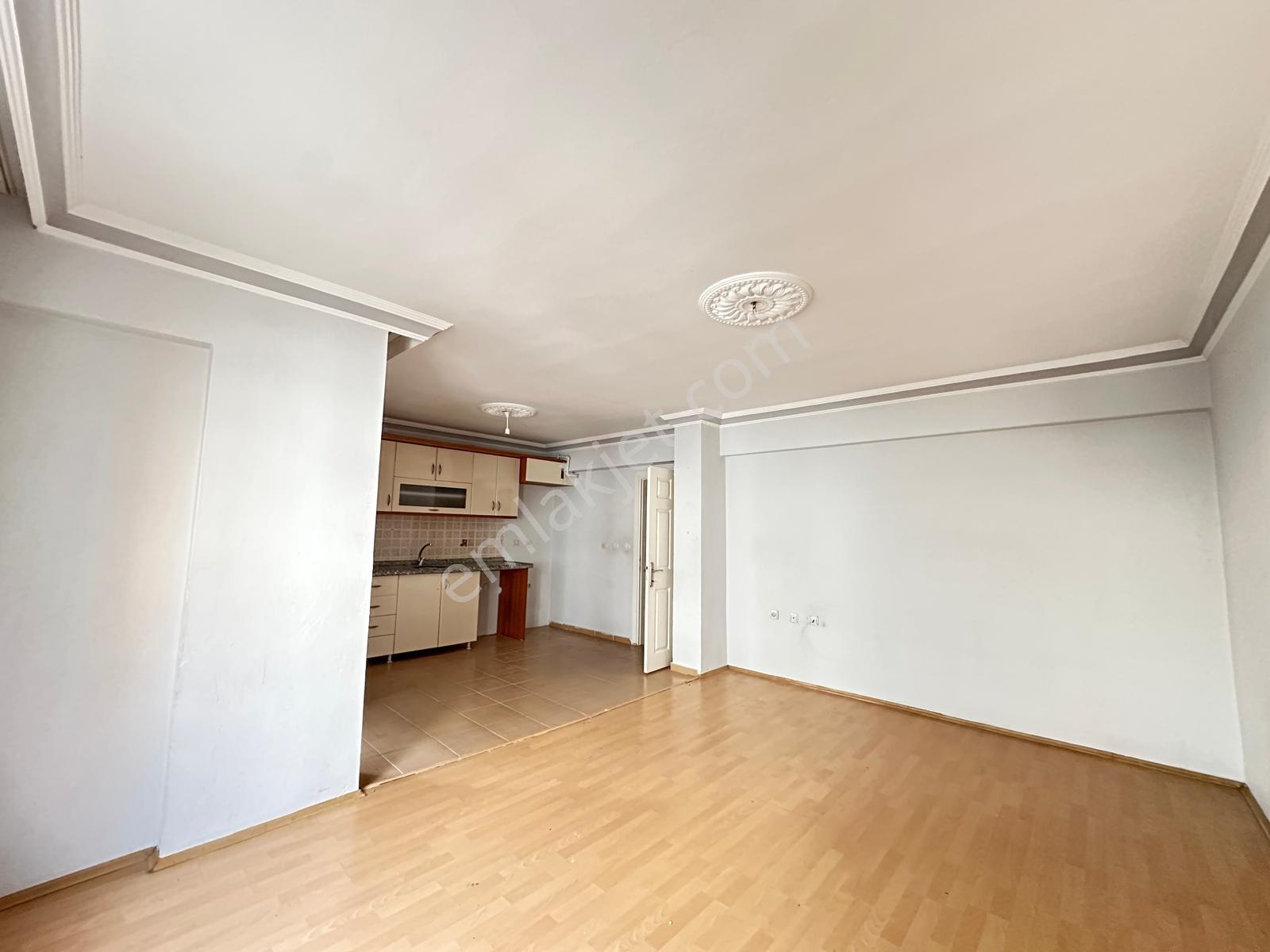Canik Belediye Evleri 150 M2 Geniş Ferah Arakat 3+1 Daire - Görsel 6