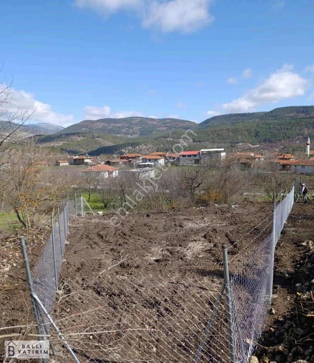 Ballı Yatırım'dan Köy İçi İmarlı Tek Tapu 268 M2 Satılık Bahçe