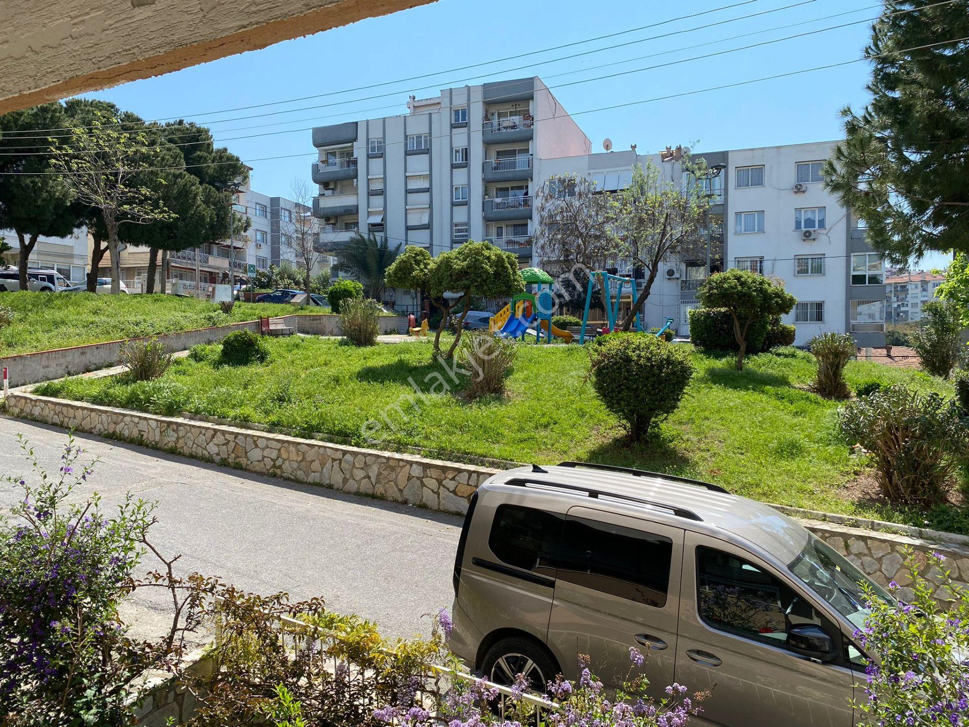 Amerikankoleji Göztepe Metro Cadde Yakını Park Manzaralı - Görsel 23