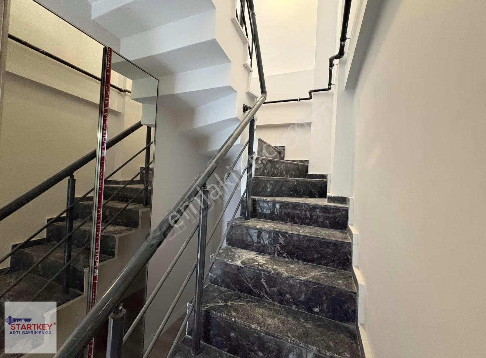 Seyrek Havuzlu Sitede 2 Banyolu 1+1 Dubleks Teraslı Sıfır Daire - Görsel 6