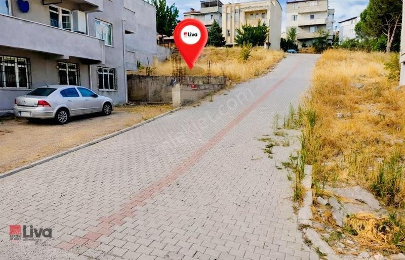▓liva'dan Sefaköyde Satılık 305 M² Köşe Parsel Arsa▓ - Görsel 24