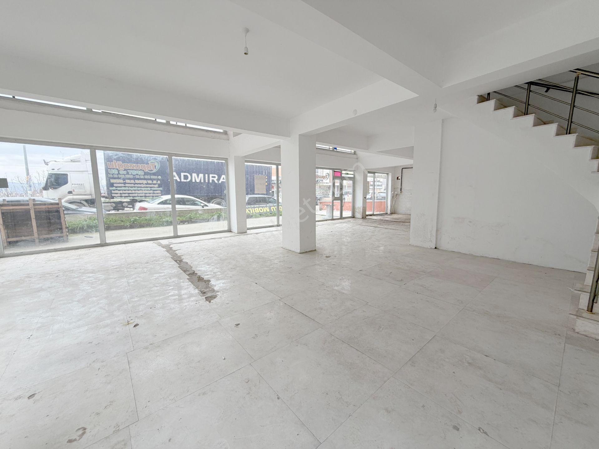 Manisa Muradiye Cadde Üzerinde Batar Katlı Kiralık Dükkan - Görsel 2