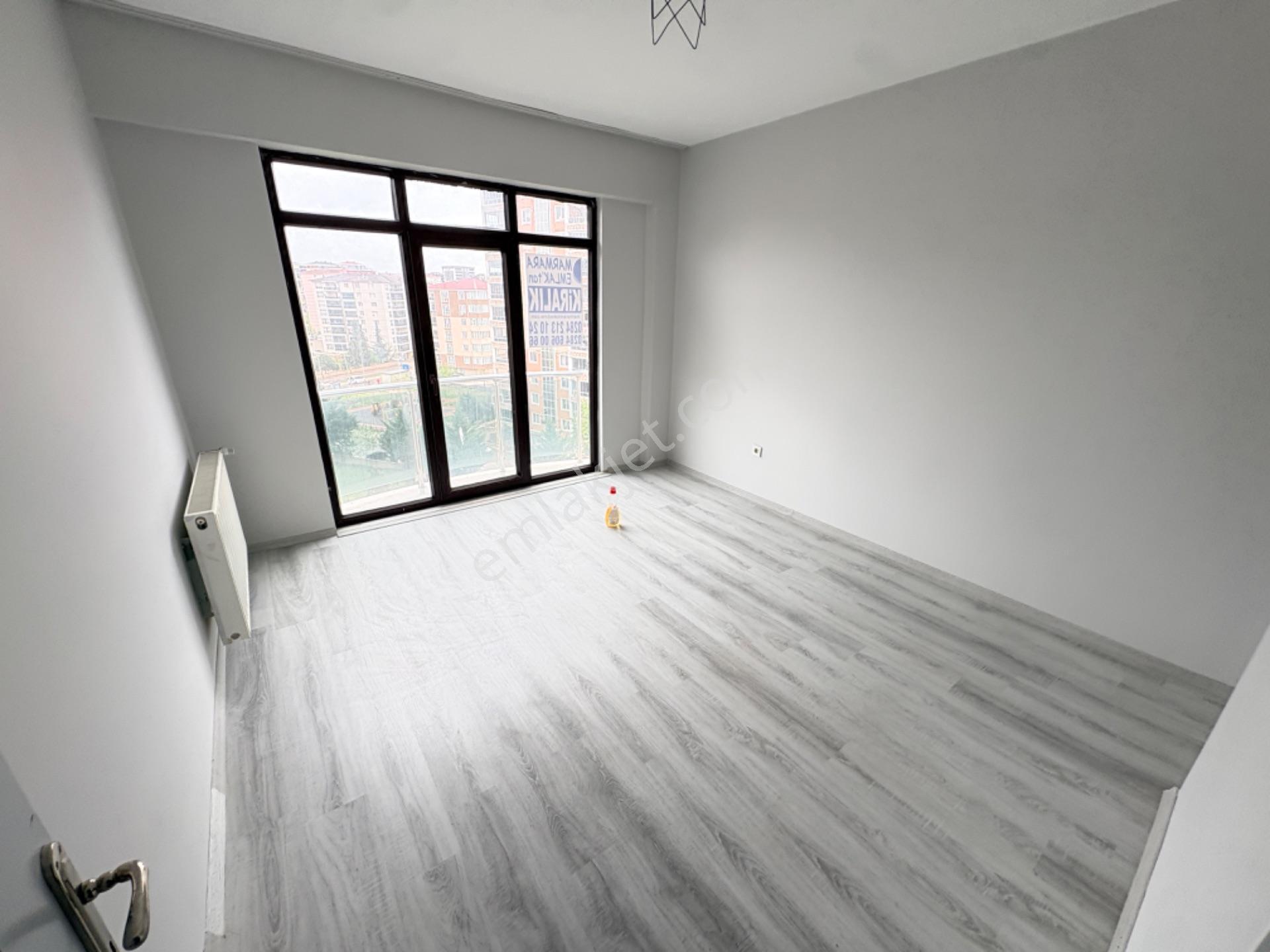 Marmara'dan Gölet Mevki 2+1 Kiralık Residans Daire - Görsel 9