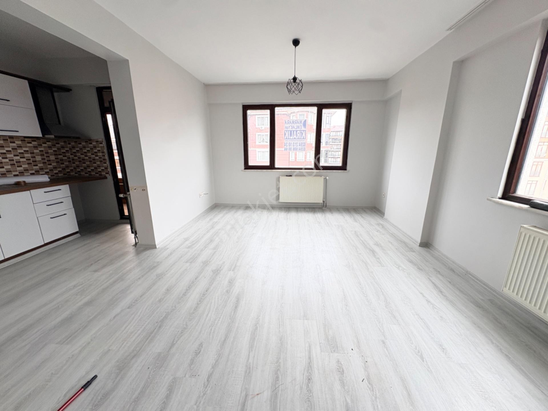 Marmara'dan Gölet Mevki 2+1 Kiralık Residans Daire - Görsel 5