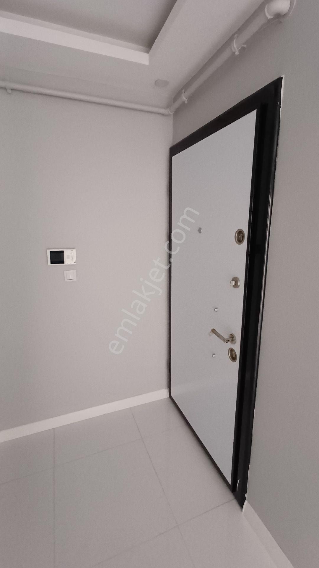 Sahibinden Dumlupınarda Satılık Çok Güzel Konumda 100m2 2+1 - Görsel 24