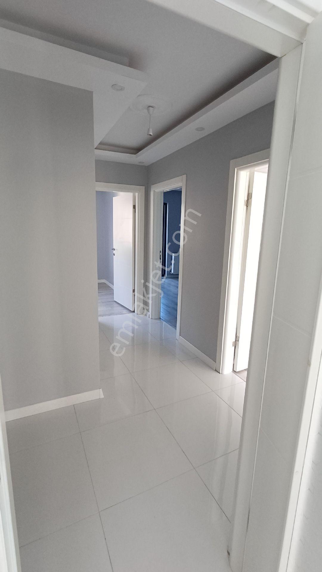 Sahibinden Dumlupınarda Satılık Çok Güzel Konumda 100m2 2+1 - Görsel 27