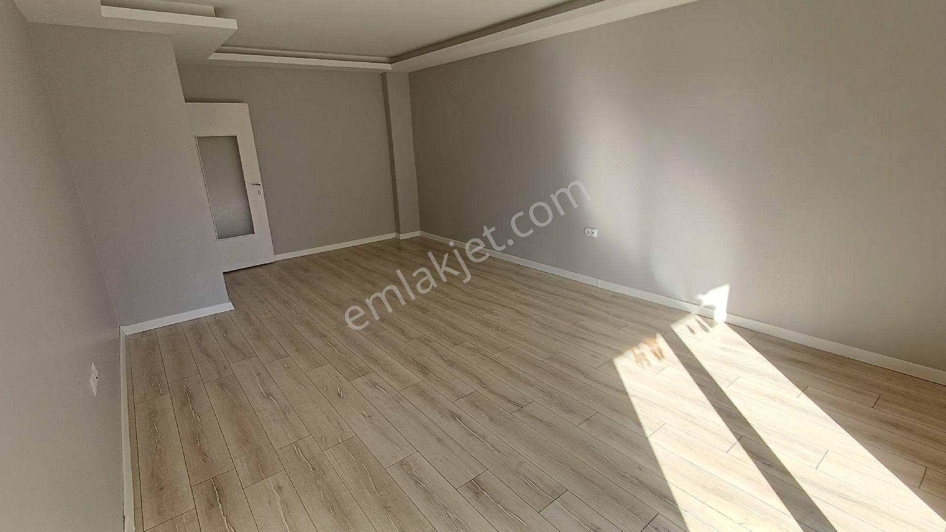 Sahibinden Dumlupınarda Satılık Çok Güzel Konumda 100m2 2+1 - Görsel 8