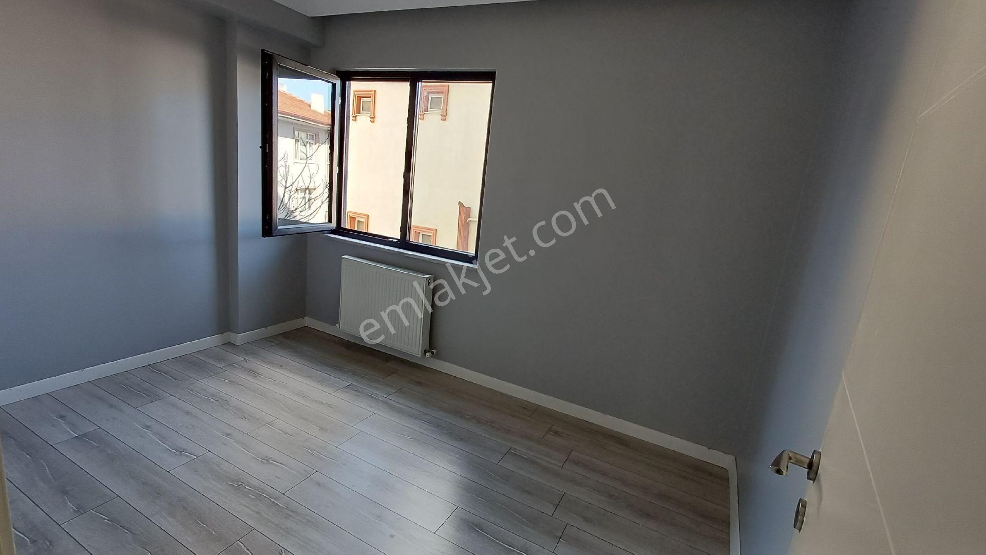 Sahibinden Dumlupınarda Satılık Çok Güzel Konumda 100m2 2+1 - Görsel 19