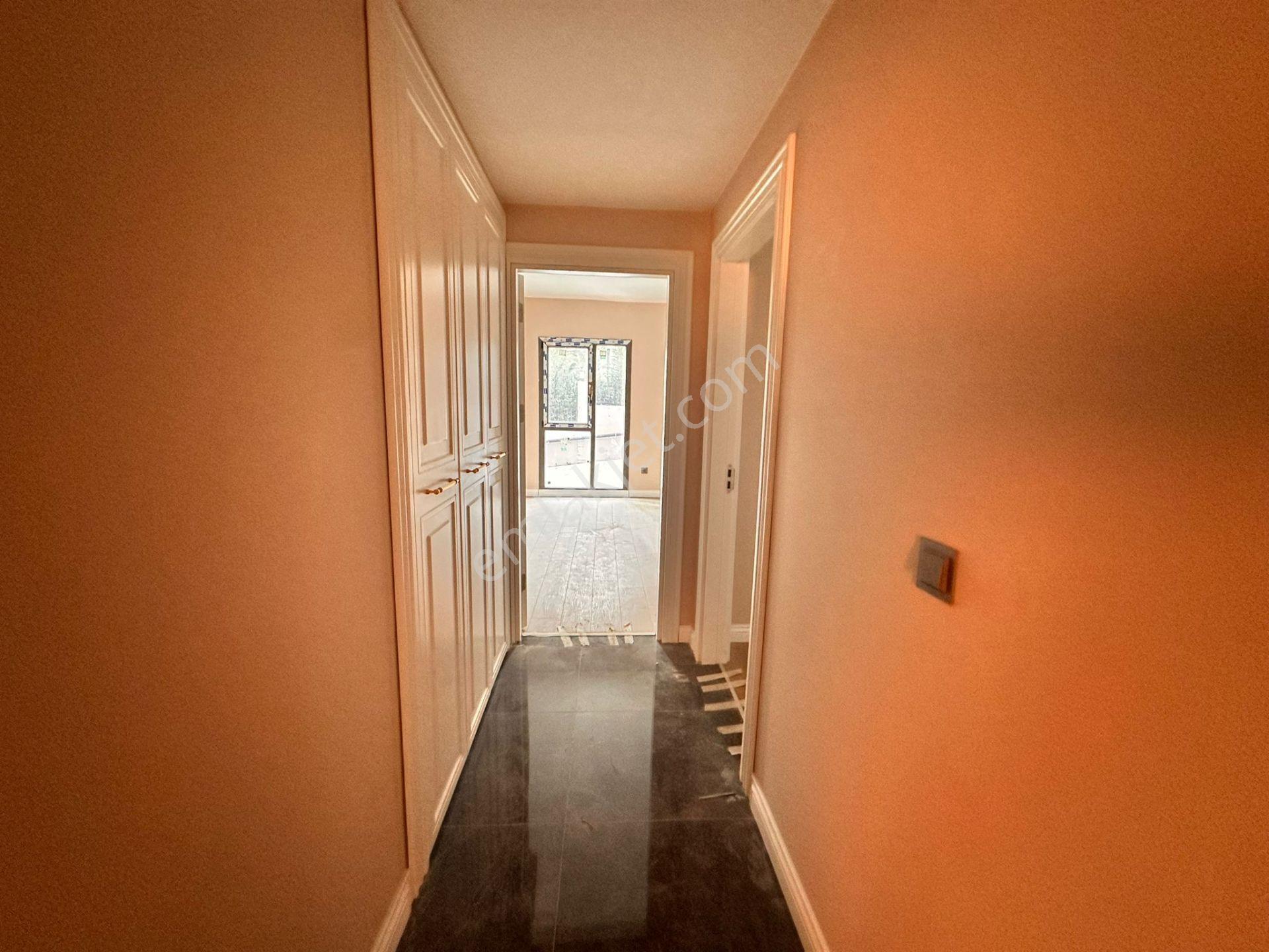Liv Bahçeşehir'de 5+1 Kiralık Flat Villa - Görsel 7