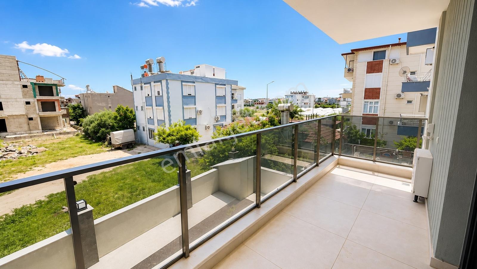 Kadriyede Havuzlu Sitede Satılık 2+1 Sıfır Ara Kat Daire - Görsel 8