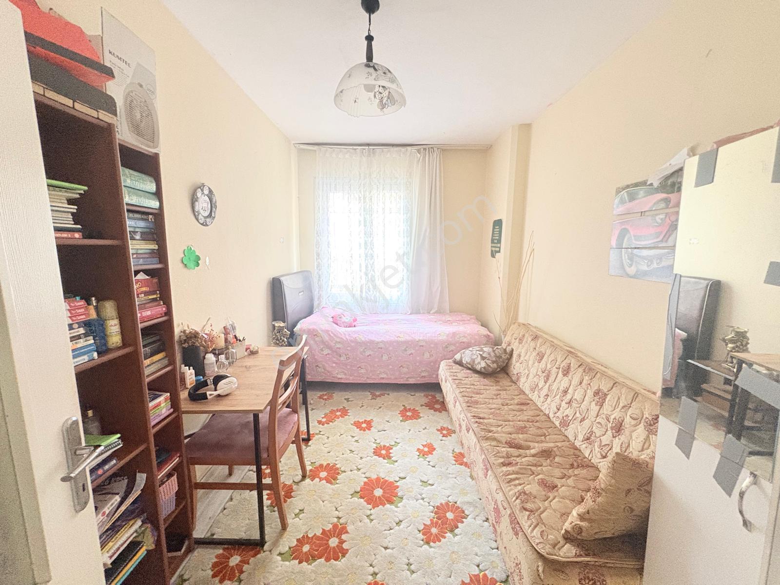 Prestij'den Cumhuriyet'te Sosyete Civarı 3+1 Daire - Görsel 9