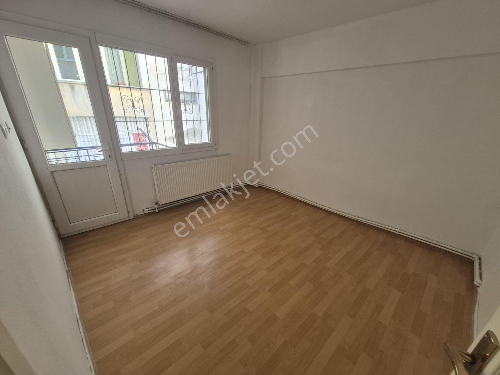 Yeşilyurt Yıldız Caddesi Civarı 3+1 Arakat Doğalgazlı Daire - Görsel 8