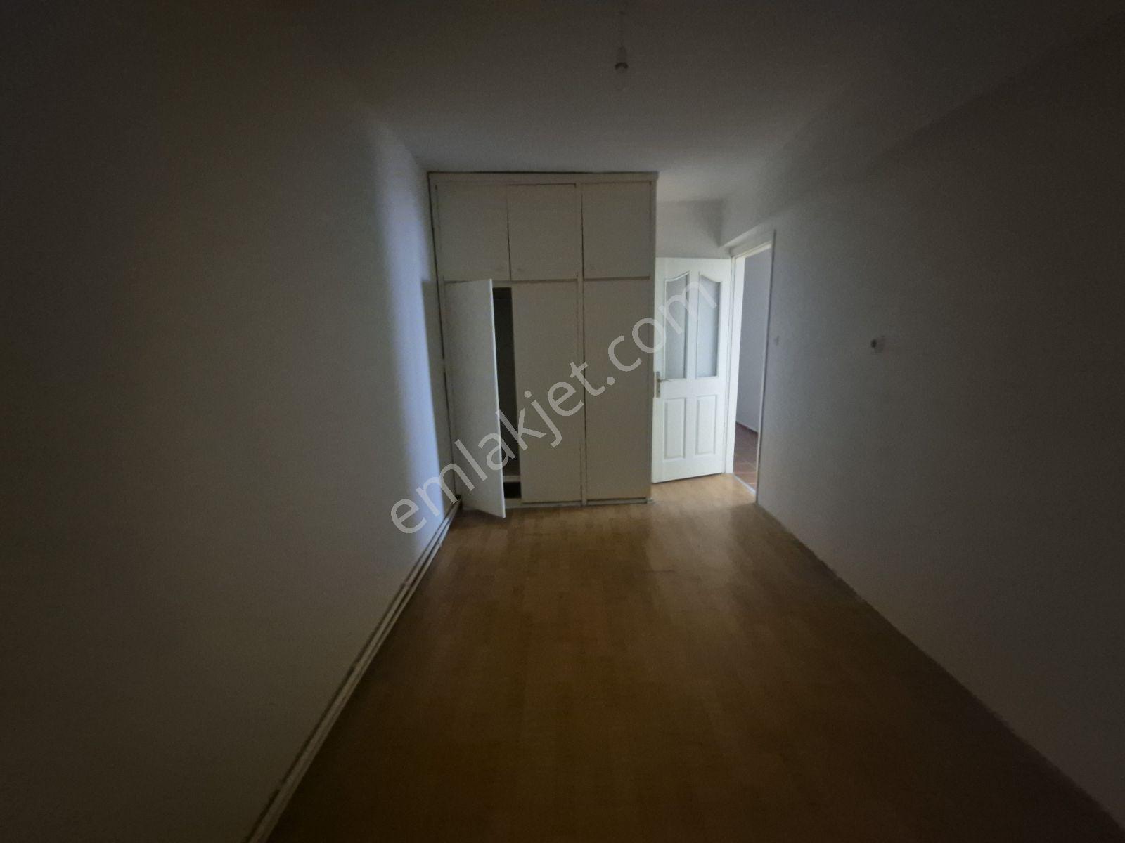 Yeşilyurt Yıldız Caddesi Civarı 3+1 Arakat Doğalgazlı Daire - Görsel 15