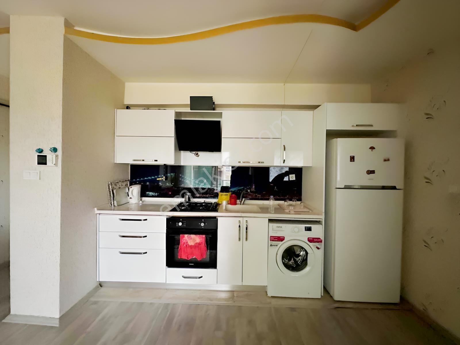 Sürer Emlak`tan Kiralık Ful Eşyalı 1+1 Daire`miz Ara Katta - Görsel 5