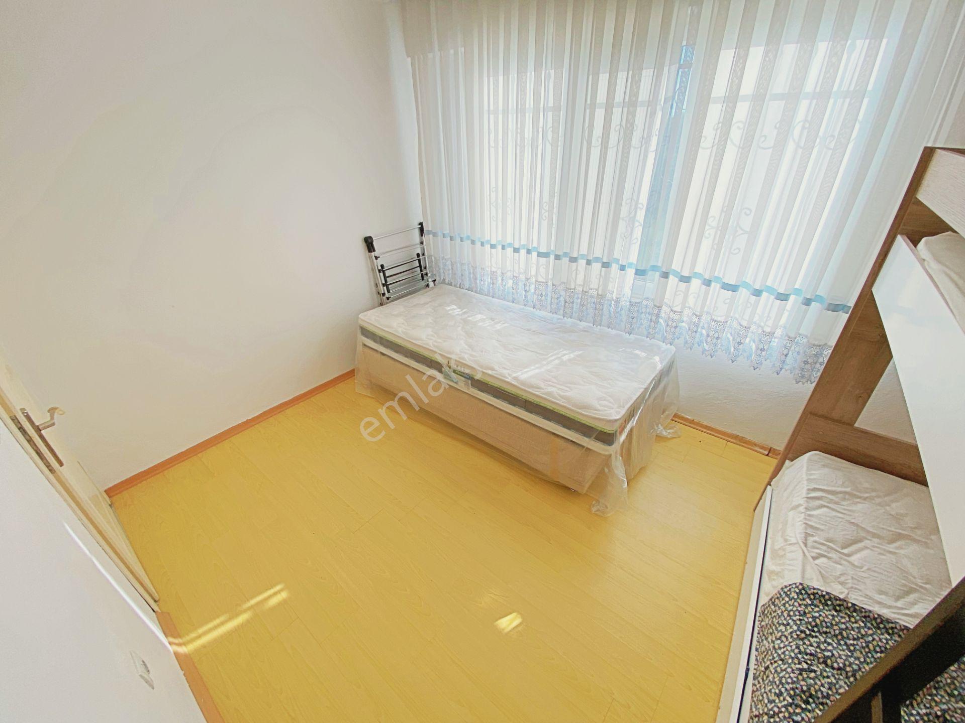 Güre’de Gültaş Emlaktan Satılık Deniz Manzaralı, Geniş Bahçeli 6+1 Villa - Görsel 15