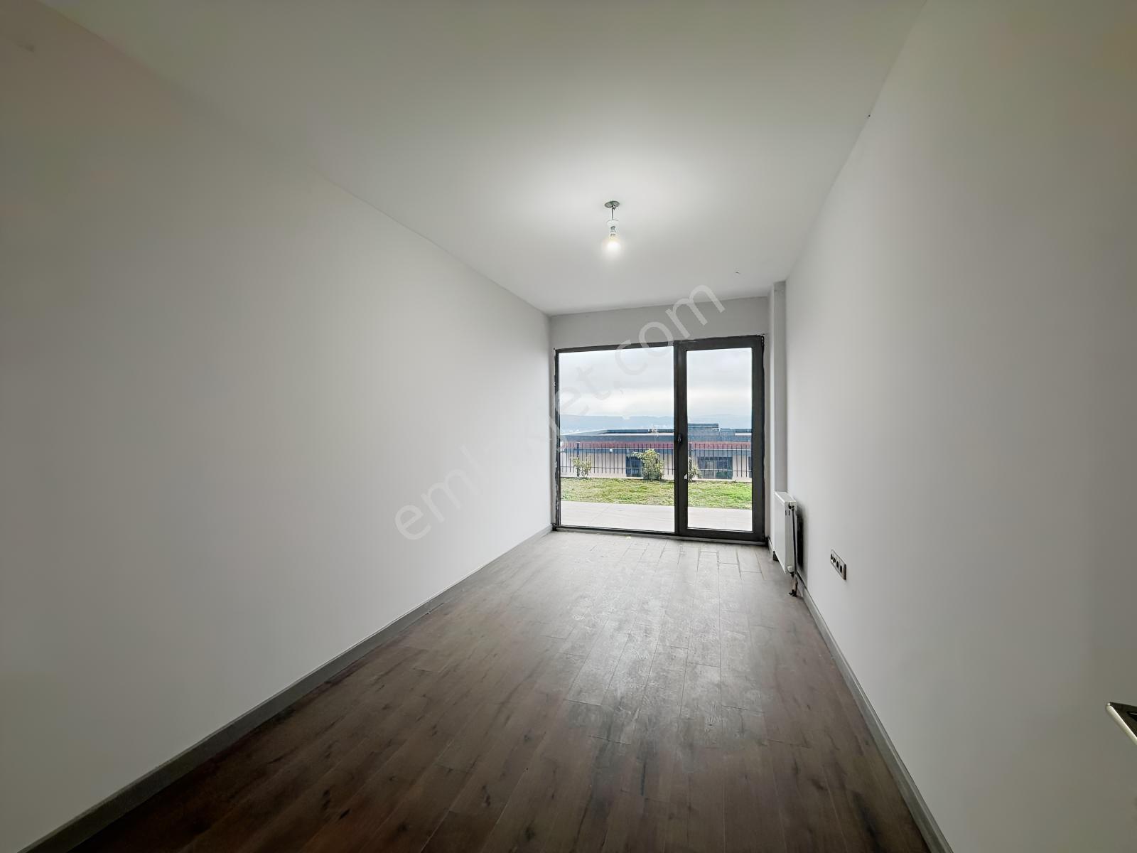 Müstakil Bahçe Katı Panoramik Göl Manzaralı Satılık 3+1 Daire!! - Görsel 12