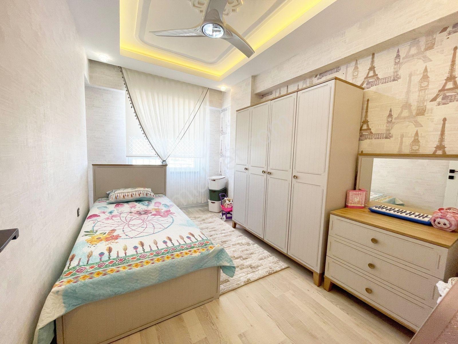 Karacaahmet Nikah Salonu Çvr. Az Katlı Kuruş Masrafsız Ulüx 3+1 - Görsel 24