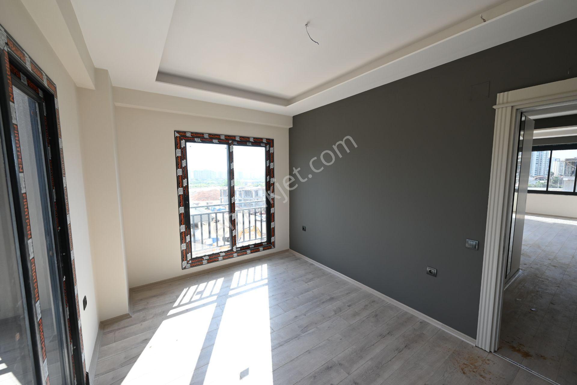 Üstünkent'ten Eski Mezitli'de Sıfır Yapıda Kiralık 1+1 Daire - Görsel 12