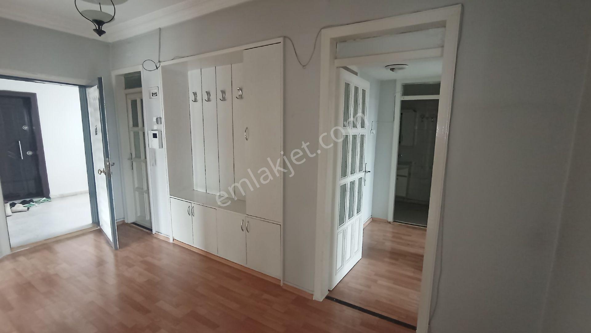 Kolejtepe Mahlesinde 3+1 Bakımlı Temiz Geniş 3+1 Isı Yalıtımlı - Görsel 9