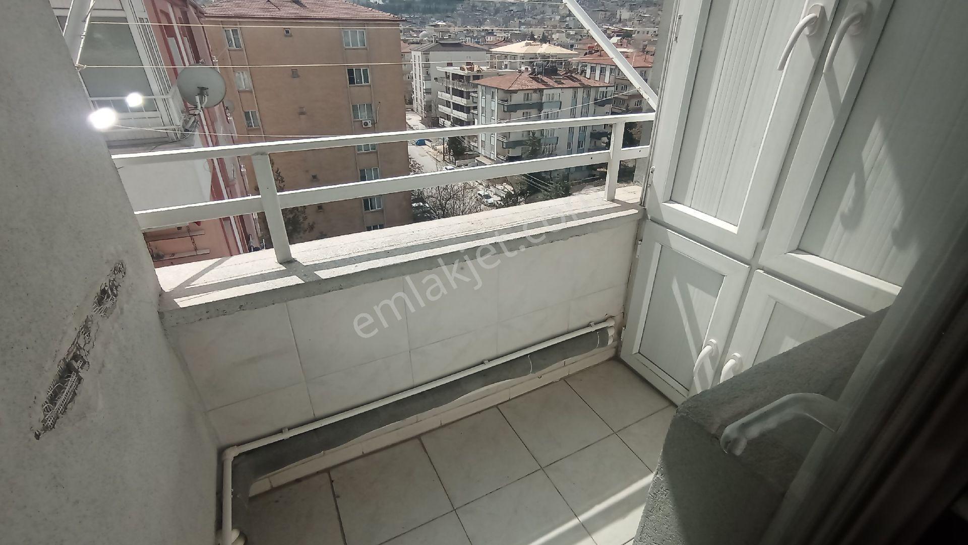 Kolejtepe Mahlesinde 3+1 Bakımlı Temiz Geniş 3+1 Isı Yalıtımlı - Görsel 31