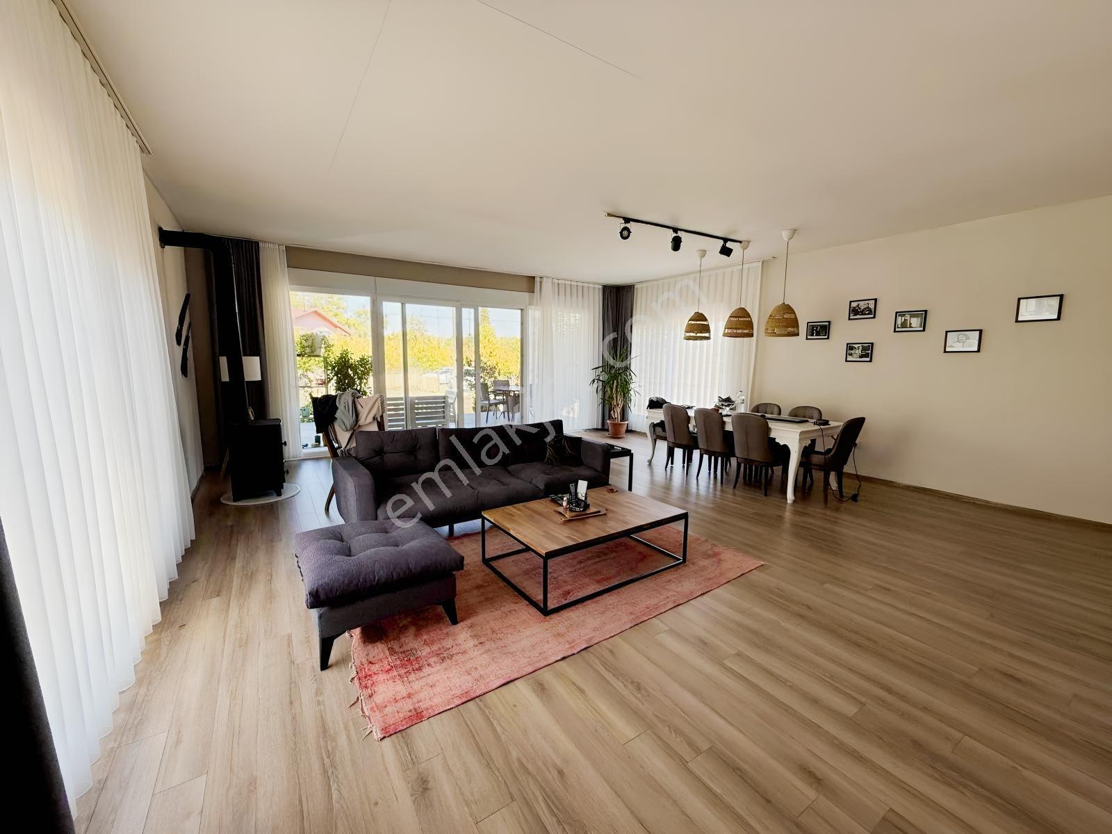 Konyaaltı'nda Doğayla İç İçe Kiralık Villa - Görsel 6