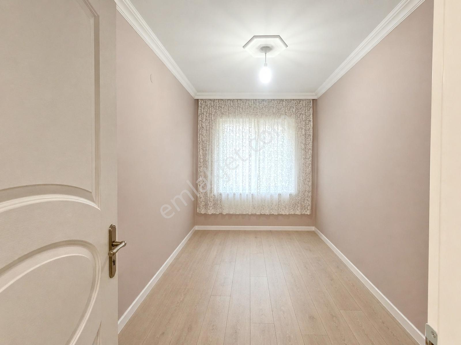 Çanakkale Barbaros Nezih Site İçi 3+1 Daire - Görsel 9