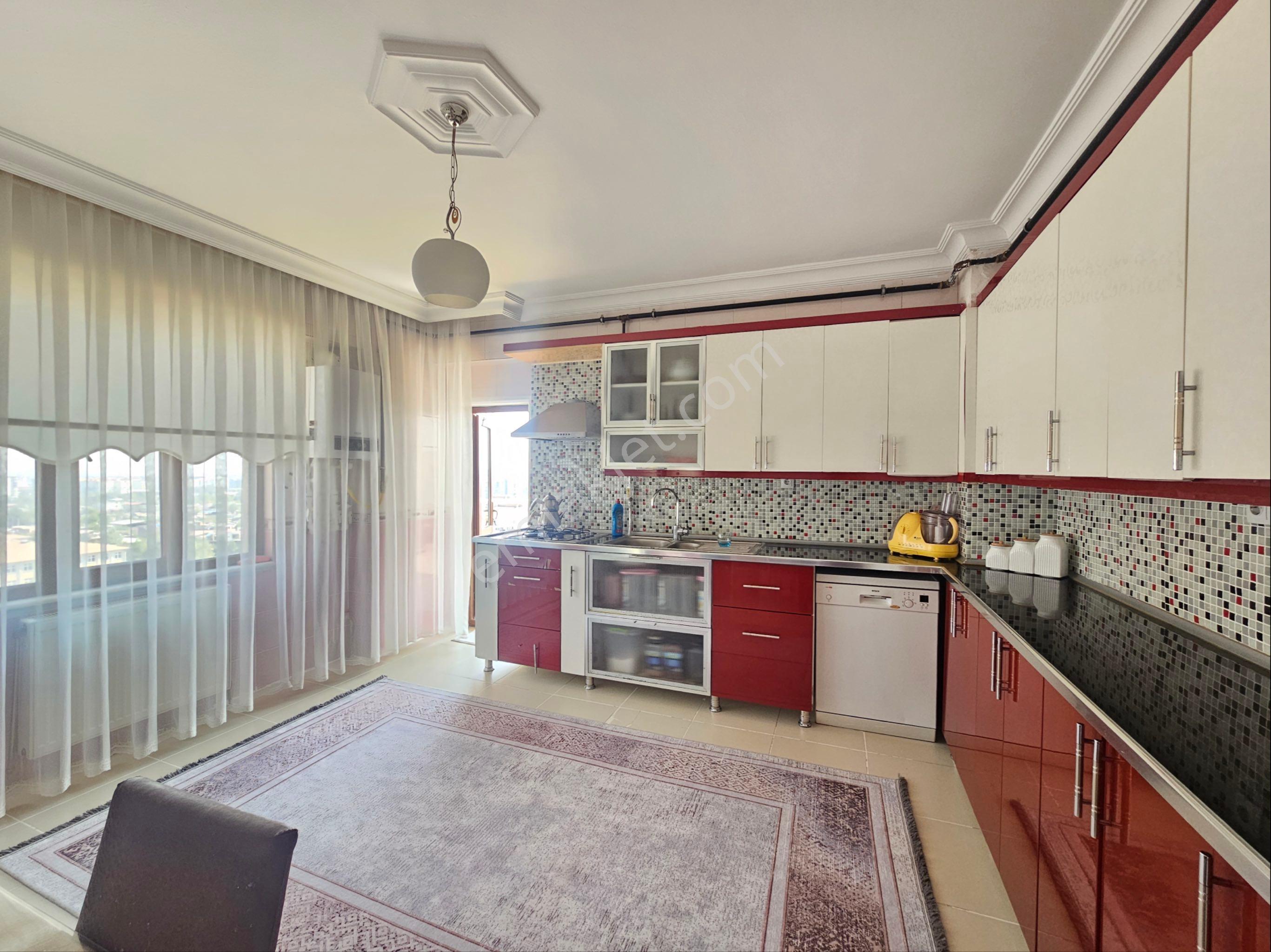 Manzarasına Doyamayacağınız 3+1 Enfes Daire - Görsel 15