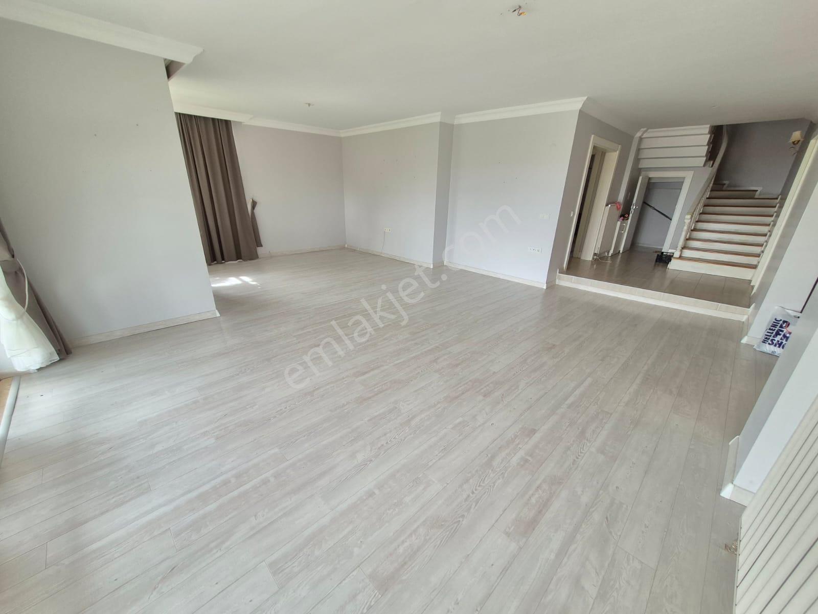 Delux'den Kayı Villalarında Deniz Manzaralı Satılık Lux 4+1villa - Görsel 8