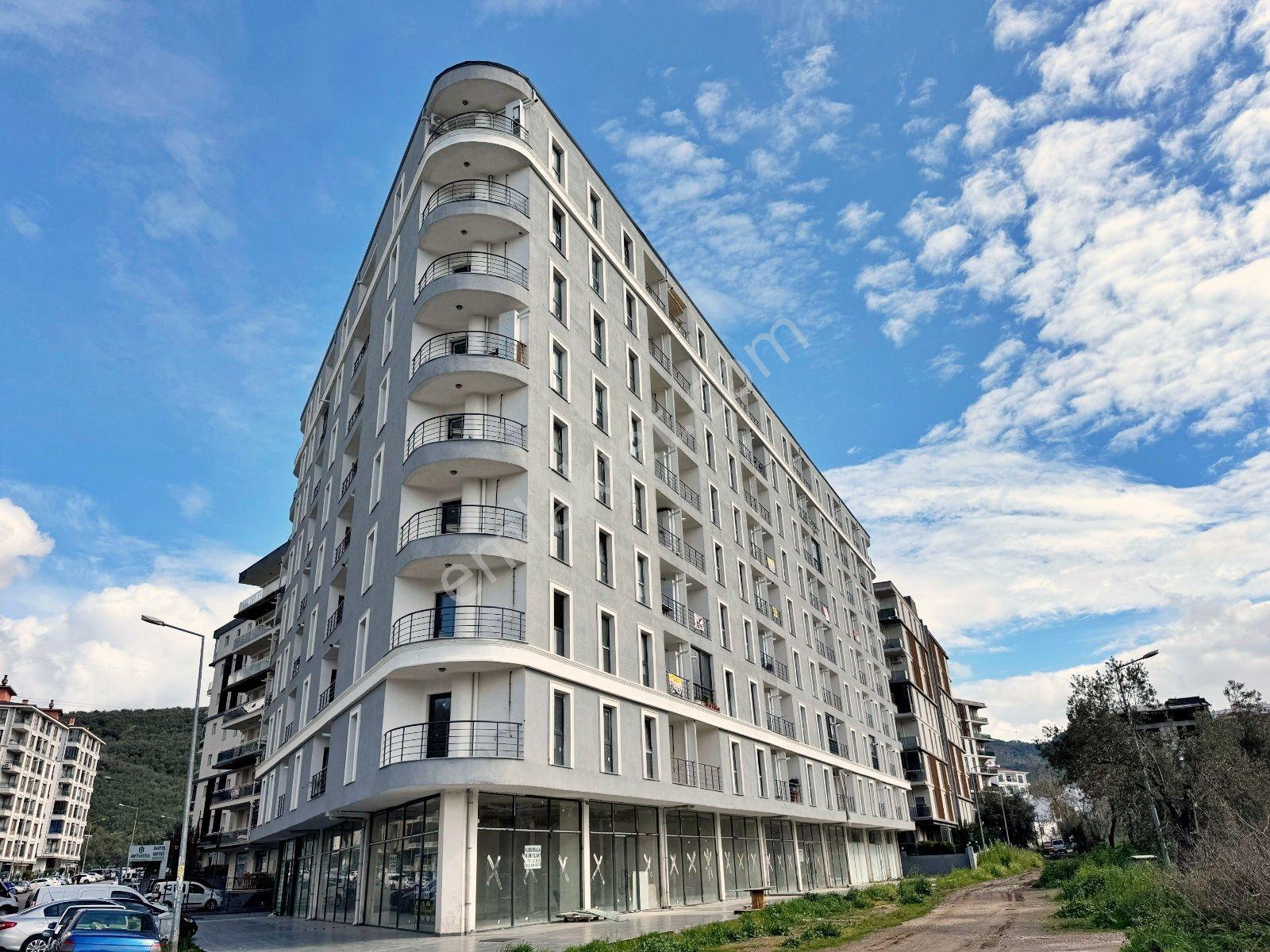 📌blue Life Egen'den Gerçek İlan Kadıköy'de Ferah Yeşil Alan Manzaralı 1+1 Asansörlü Satılık Daire