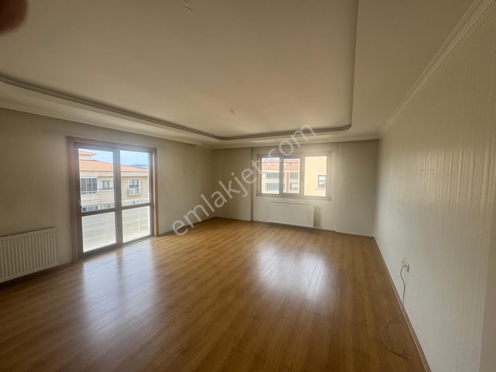 Sedir Park 4'te 4. Ara Kat 175m² Brüt 3+1 Havuzlu Kombili Daire - Görsel 18