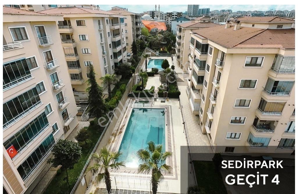 Sedir Park 4'te 4. Ara Kat 175m² Brüt 3+1 Havuzlu Kombili Daire