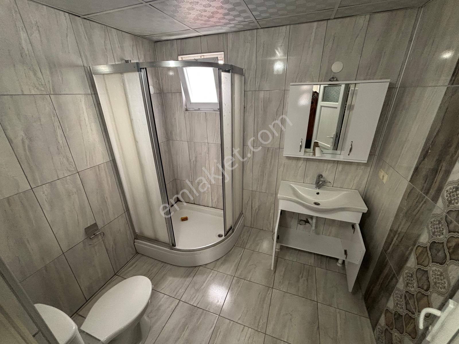 Lerox Uçar'dan Fenk Mah.kiralık 3+1 Daire - Görsel 11