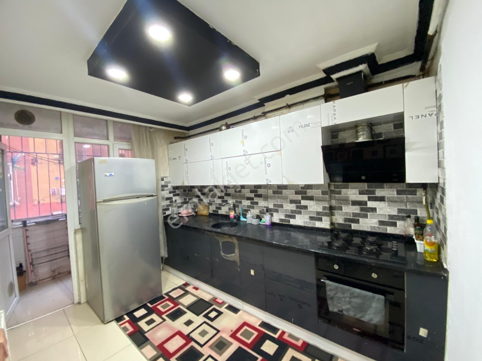 Furkan Emlak'tan Rasathane Mah.3+1 130m2 Yüksek Giriş