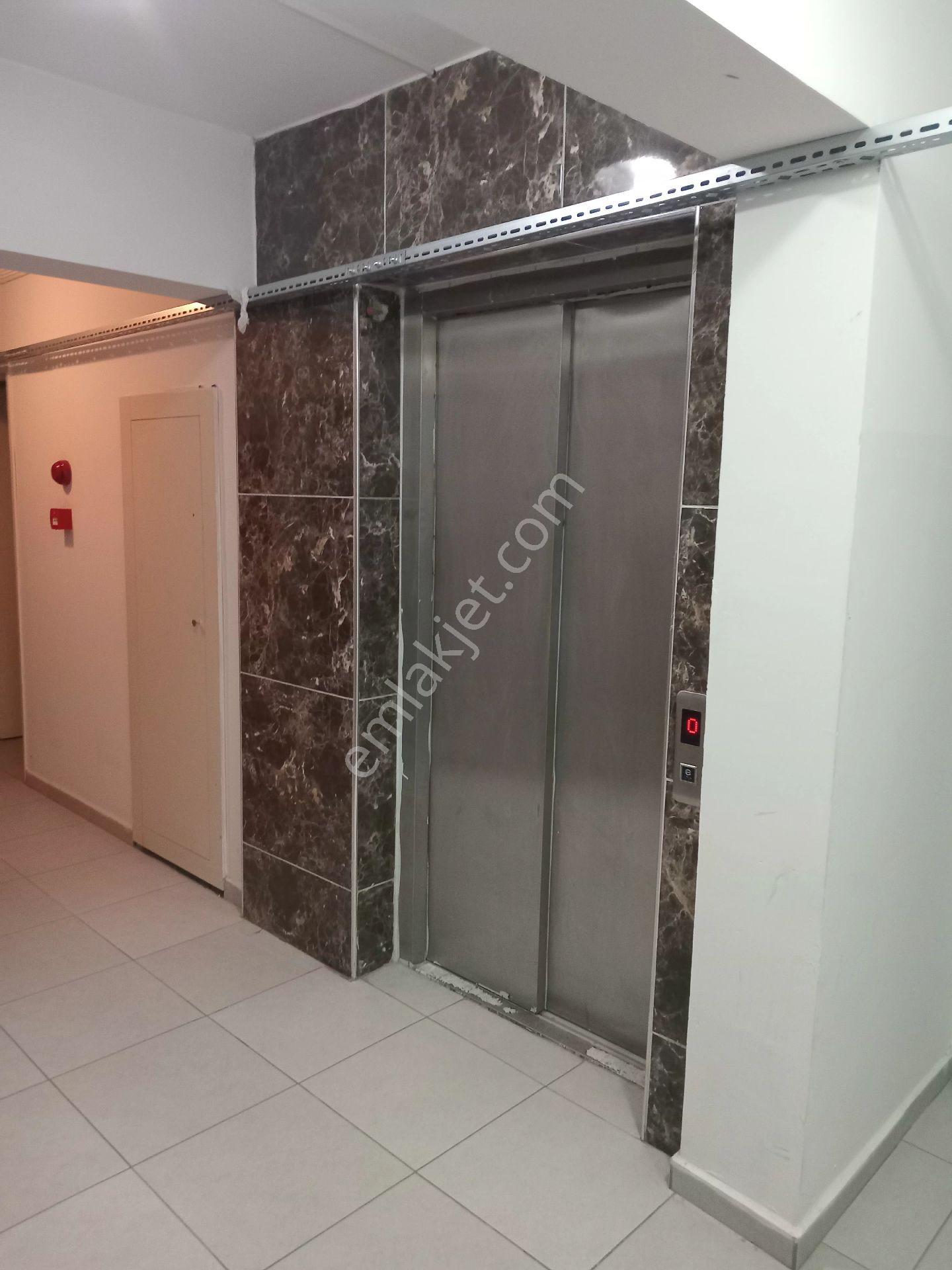 Güvenlikli Sitede 2+1 Daire Sadece Ciddi Alıcılar Ulaşsın - Görsel 14