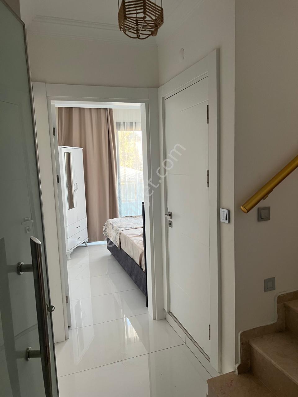 Didim Altınkum Denize Yakın Sezonluk 2+1 Kiralık Dubleks Daire - Görsel 9