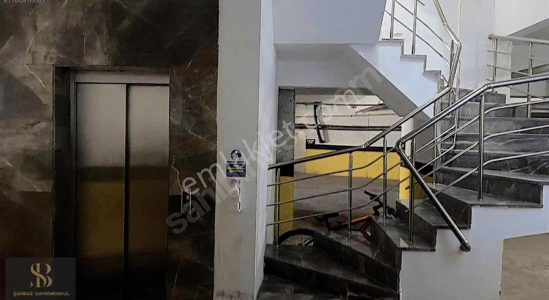 Site İçinde Giriş Kat Daire - Görsel 4