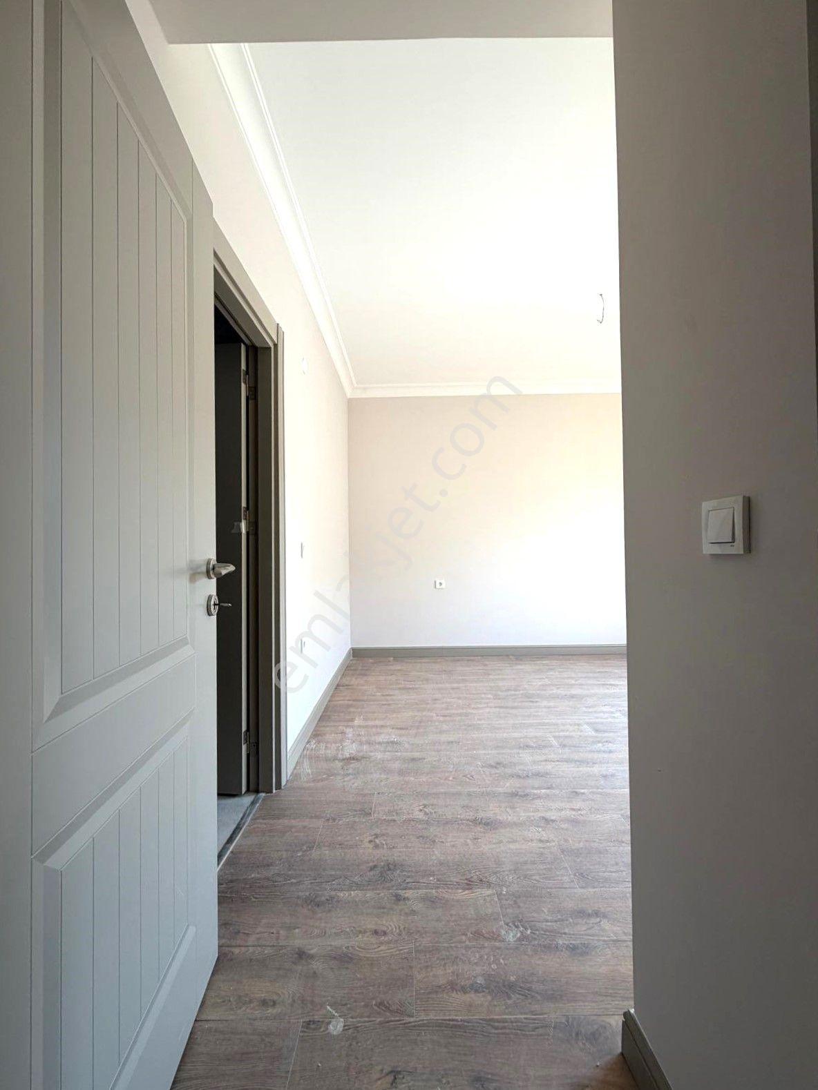 Silivri Tanışman Kent Sitesinde Kiralık 3+1 Sıfır Daire - Görsel 28