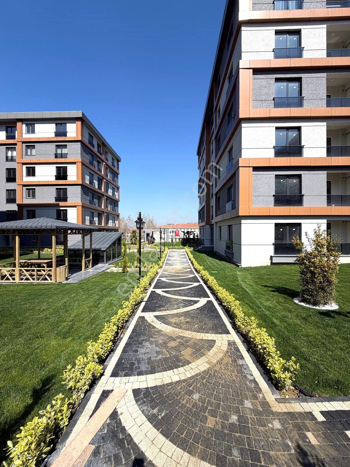Silivri Tanışman Kent Sitesinde Kiralık 3+1 Sıfır Daire - Görsel 6