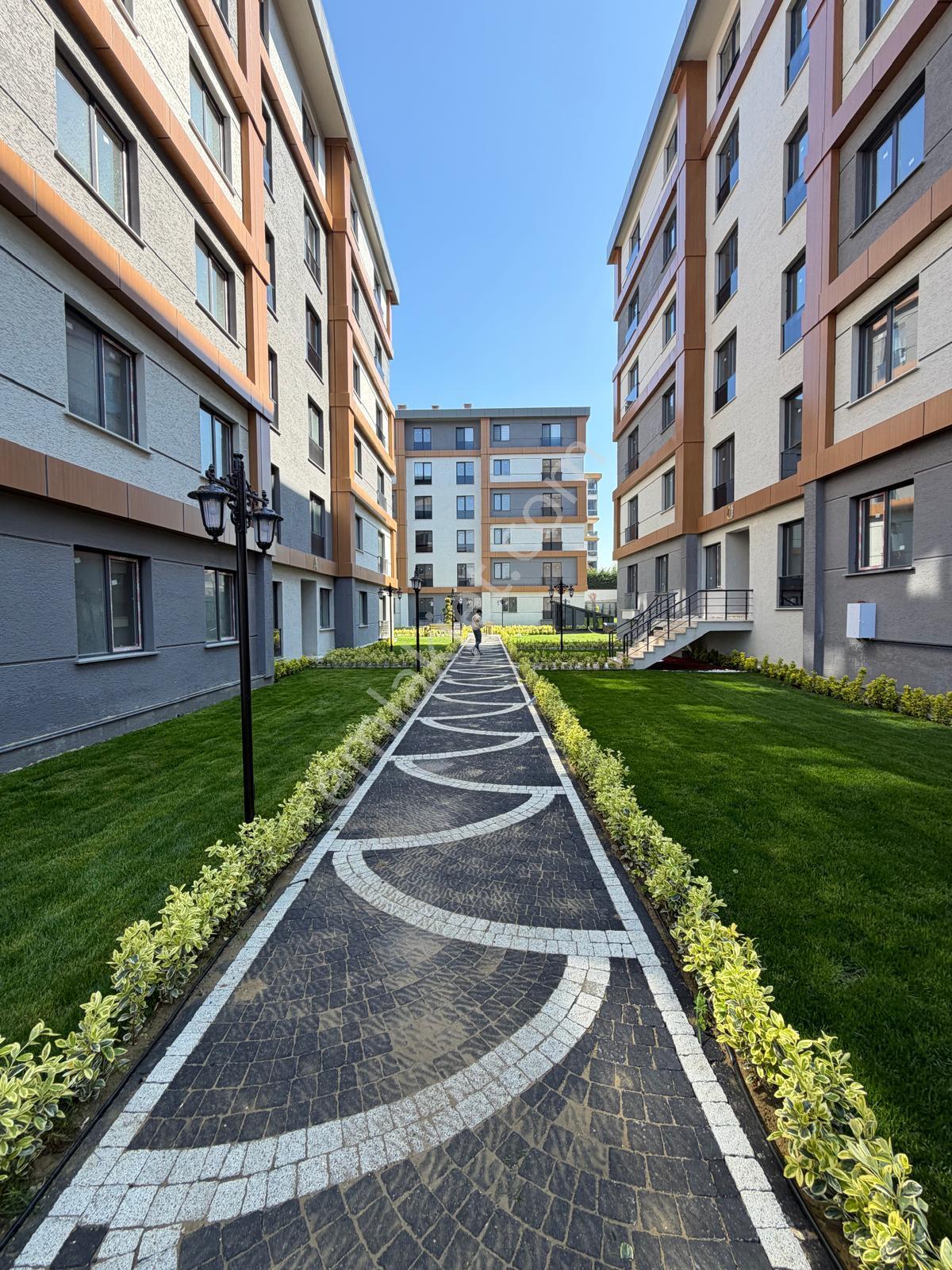 Silivri Tanışman Kent Sitesinde Kiralık 3+1 Sıfır Daire - Görsel 12