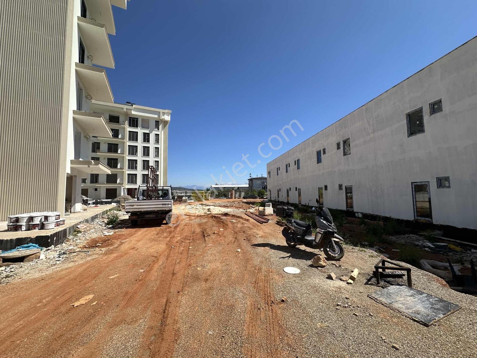 Konsept Site İçerisinde 1+1 Cadde Üzeri Ödeme Kolaylığı - Görsel 10
