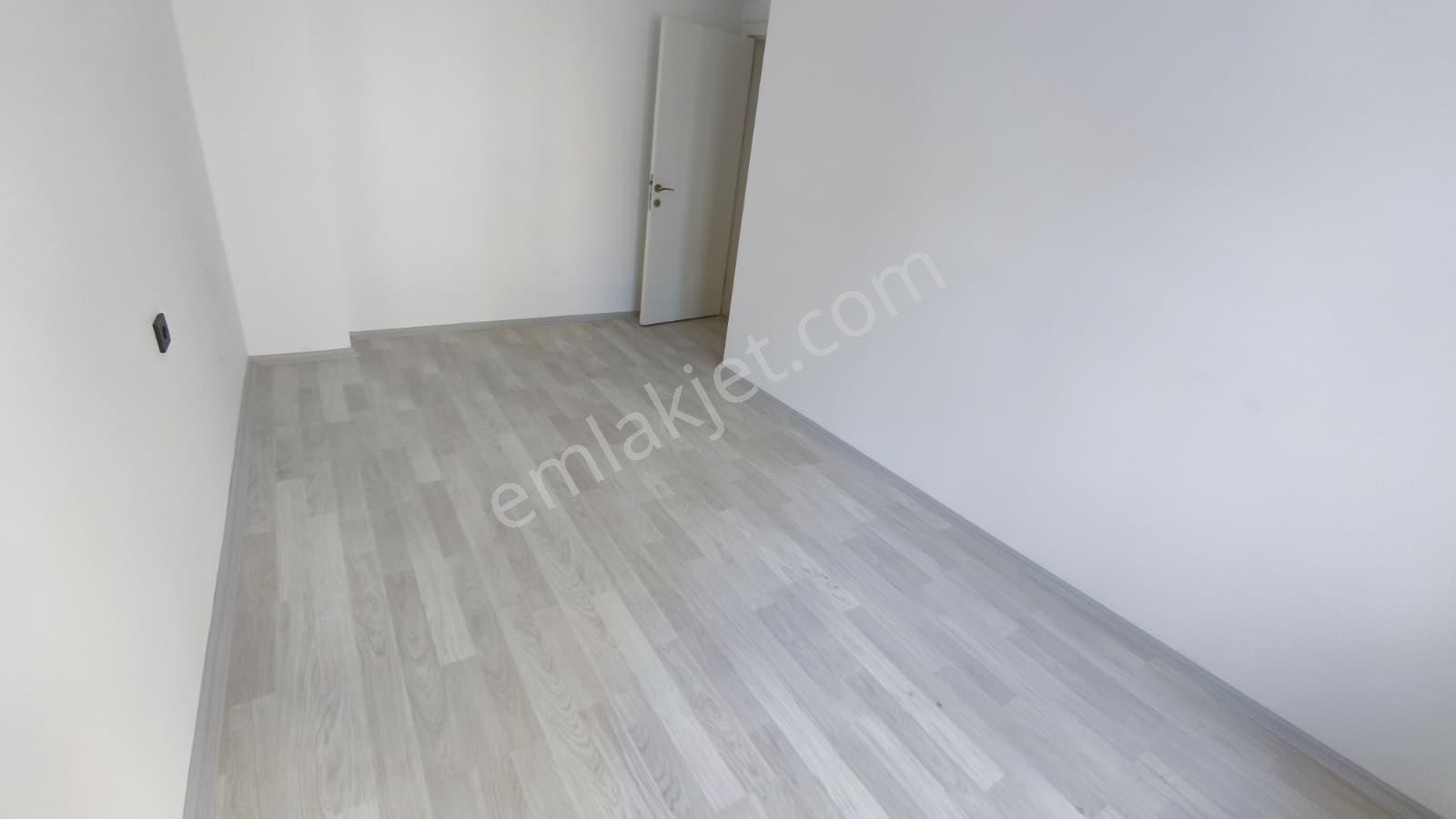 Lapseki Merkez'de 2+1 Satılık Daire! - Görsel 6