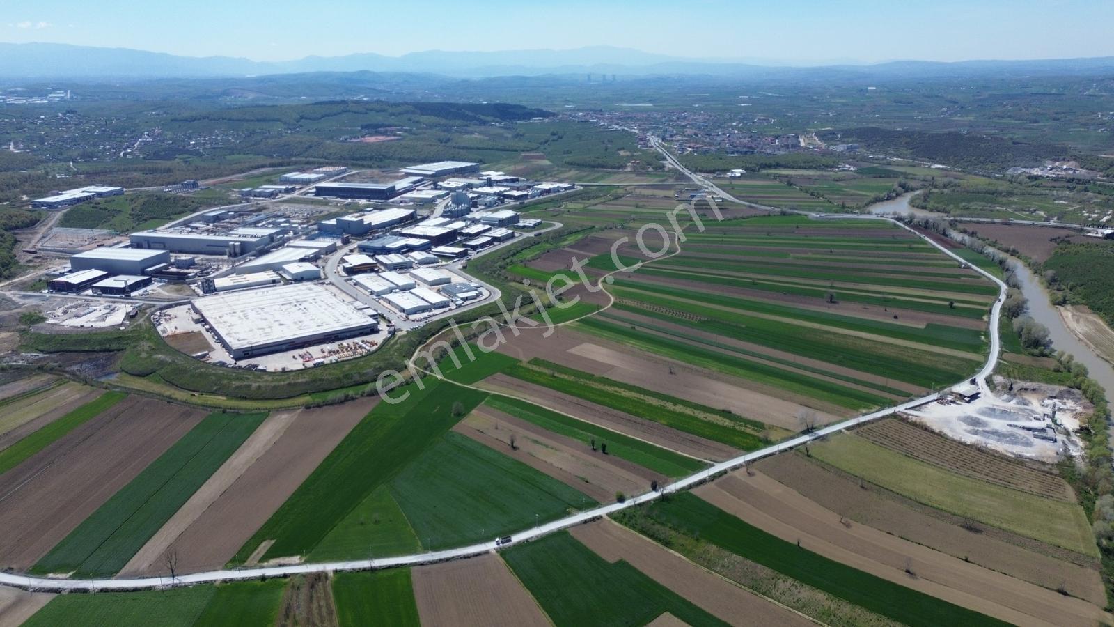 Ferizli Osb'nin Lojistik Planlama Alanında 14660m2 Satılık Tarla - Görsel 13