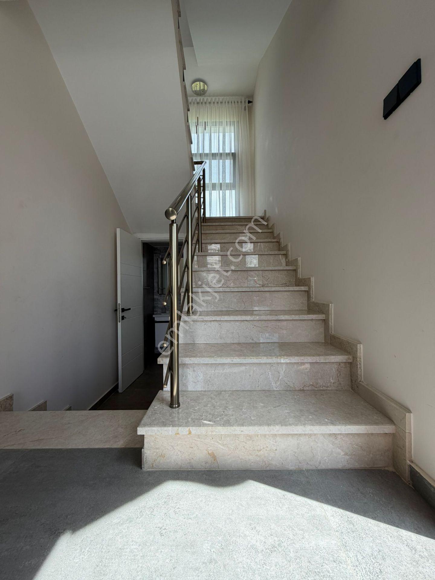 Kuzey Kıbrıs Yeniboğaziçi’nde Satılık 3+1 Bahçeli Ve Teraslı Villa – Taşınmaya Hazır! - Görsel 26
