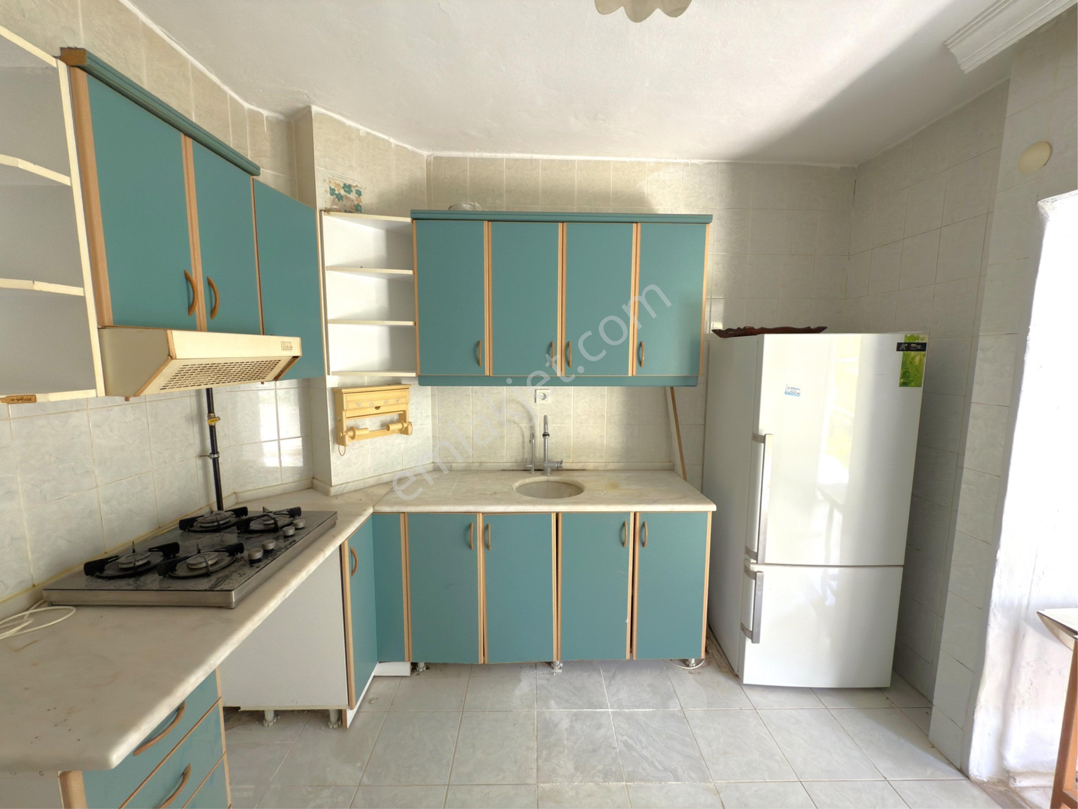 Kuşadası Merkezde Satılık 2 + 1 - Görsel 19