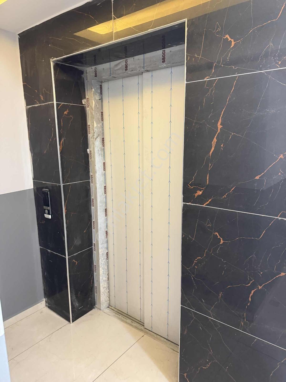 Çankaya Sokullu Pazar Karşı 70m2 1+1 Teraslı Manzararalı Satılık - Görsel 15