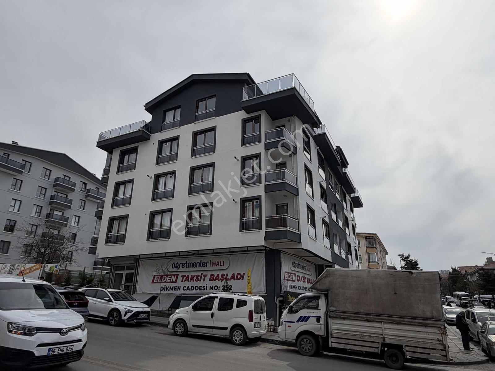 Çankaya Sokullu Pazar Karşı 70m2 1+1 Teraslı Manzararalı Satılık - Görsel 7