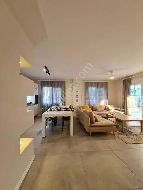Muhteşem Konumda - Profesörler Mevkii Yanı - 4+1 Modern Villa - Görsel 5