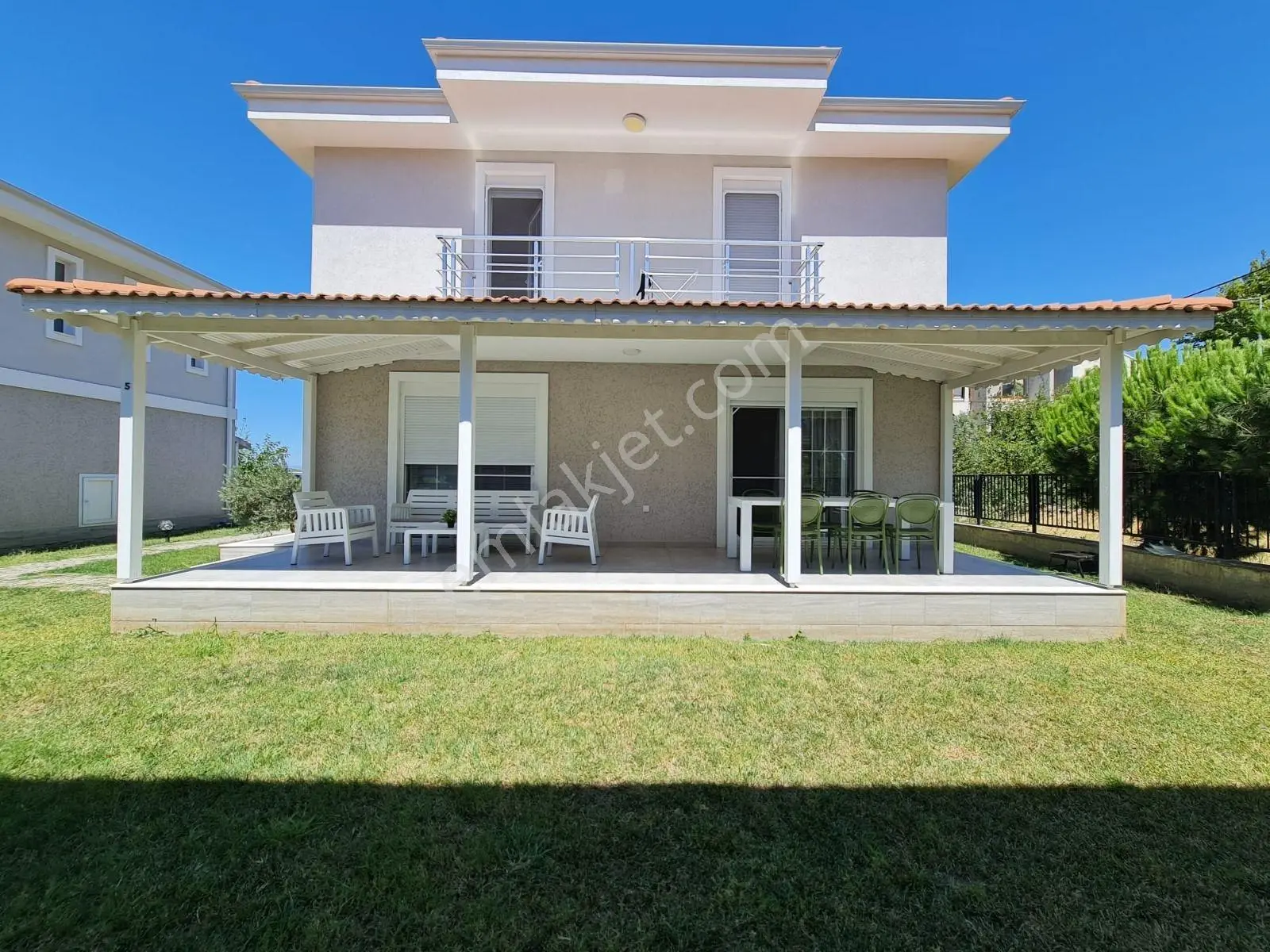 Muhteşem Konumda - Profesörler Mevkii Yanı - 4+1 Modern Villa - Görsel 2